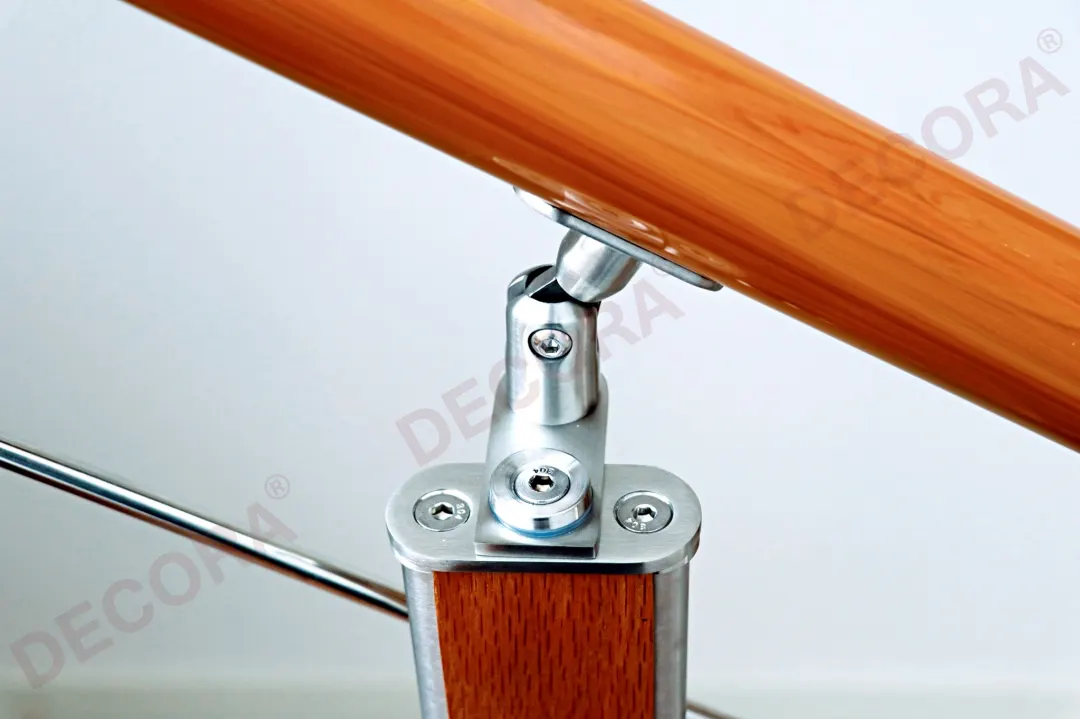 ผลงานการติดตั้งราวบันได ราวระเบียง ราวกันตก BL-514 บ้านคุณสมภพ By DECORA