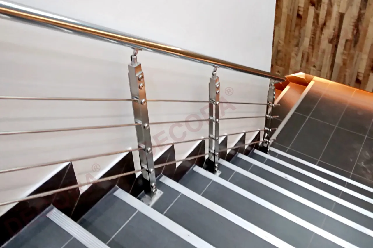 ผลงานการติดตั้งราวบันได ราวระเบียง ราวกันตก BL-602 บ้านคุณบุรินทร์ By DECORA