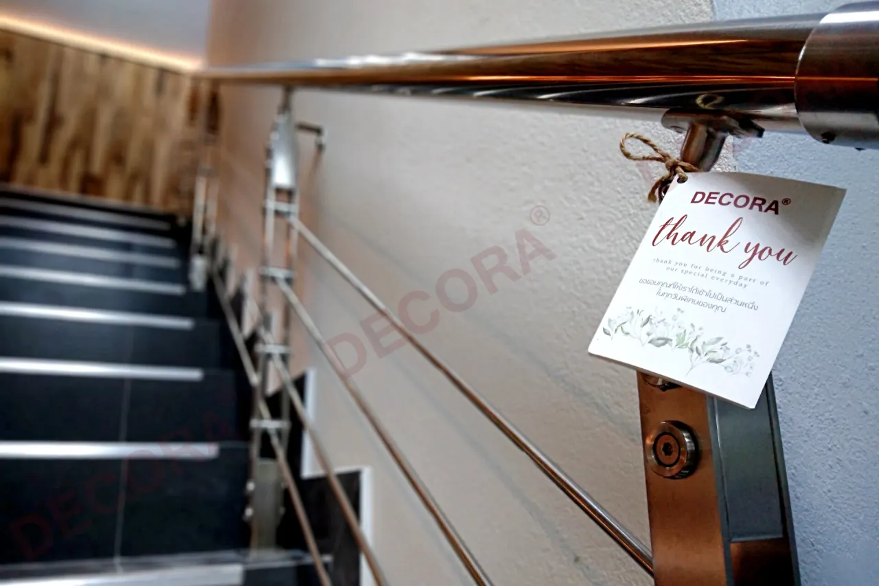 ผลงานการติดตั้งราวบันได ราวระเบียง ราวกันตก BL-602 บ้านคุณบุรินทร์ By DECORA