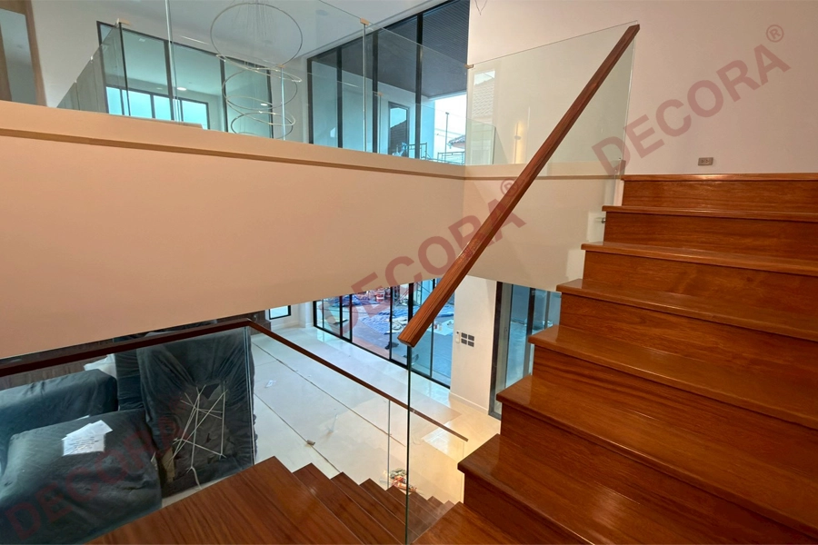 ราวบันได ราวระเบียง ราวกันตกกระจก GL-01